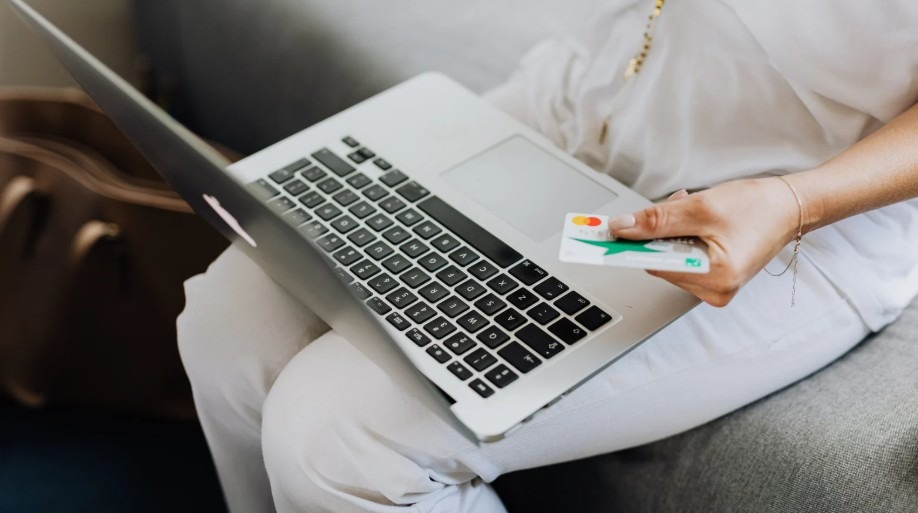 Why Is Financial Information So Vulnerable Online